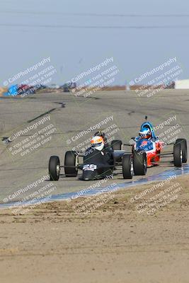 media/Nov-19-2022-CalClub SCCA (Sat) [[baae7b5f0c]]/Group 1/Race (Outside Grapevine)/